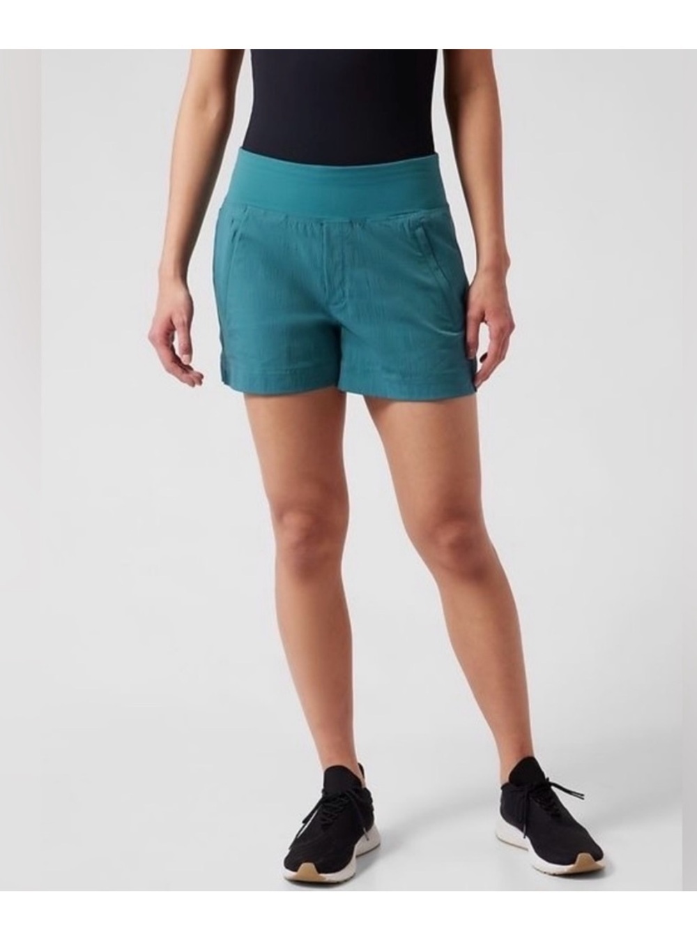 Athleta Trekkie north hiking travel shorts teal 6